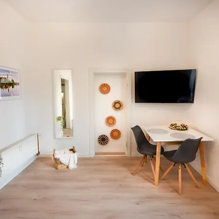 Lejlighed Apartmenthaus Fritz Reuter Schwerin (Mecklenburg-Vorpommern)