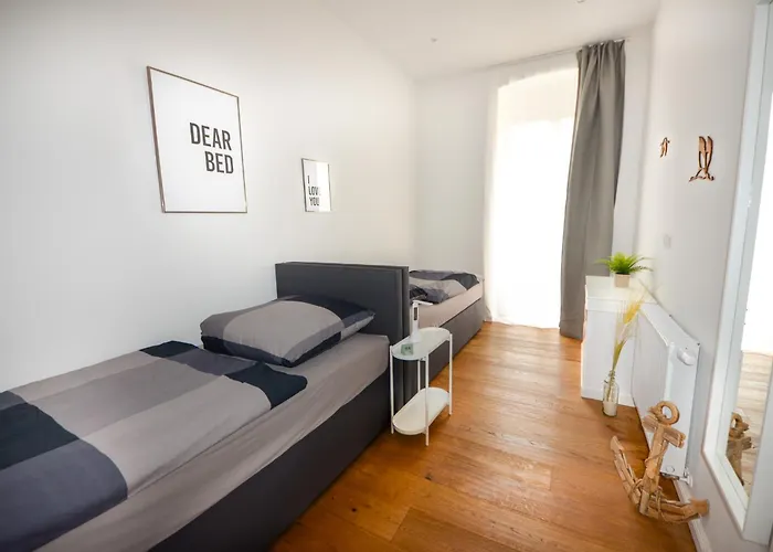 Apartment Apartmenthaus Fritz Reuter Schwerin (Mecklenburg-Vorpommern)